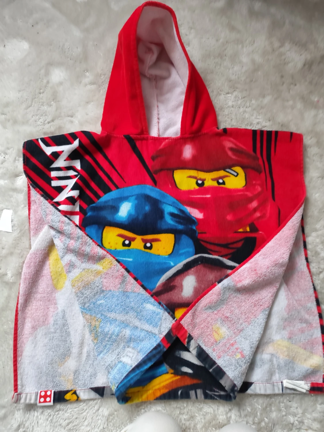 Ninjago röd huva badponcho - 2
