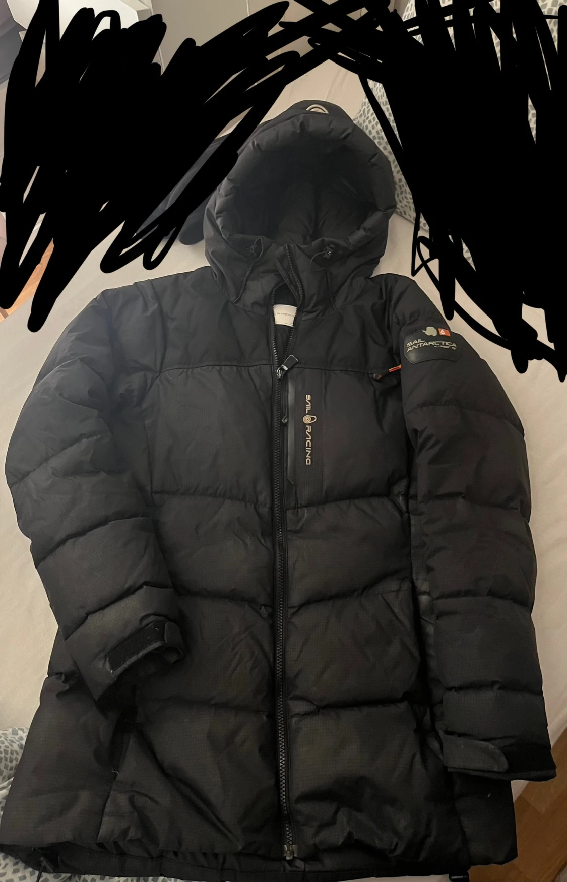 Svart pufferjacka från Sail Racing - 1