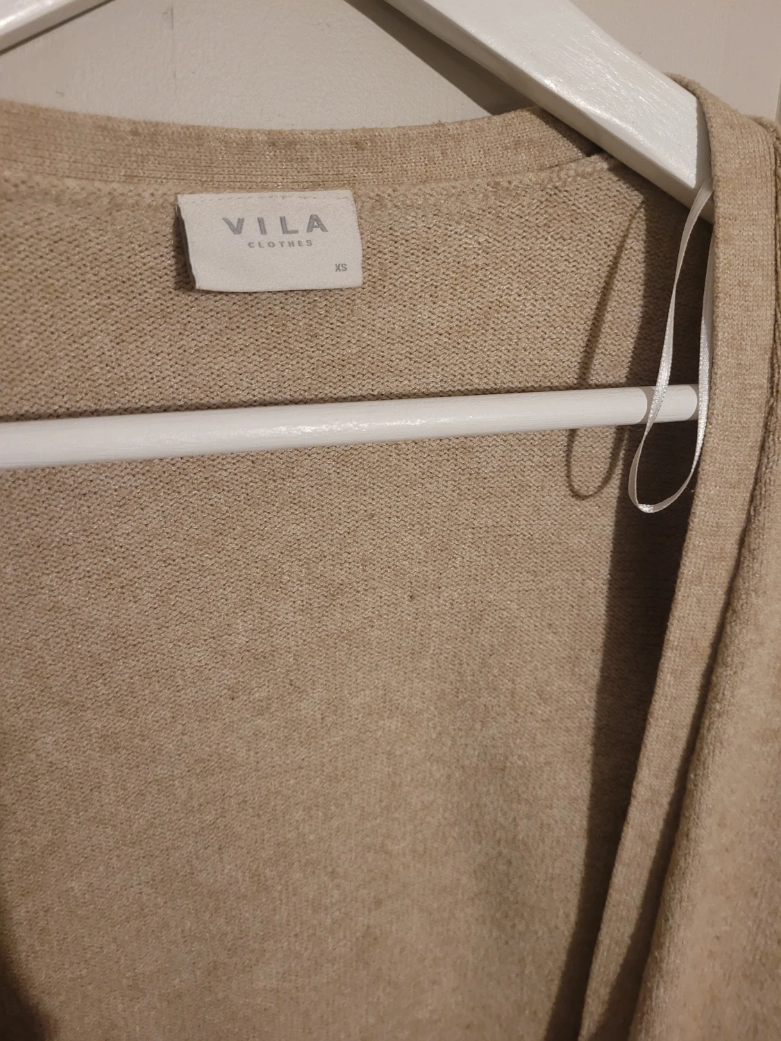 Beige lång kofta från Vila XS - 1