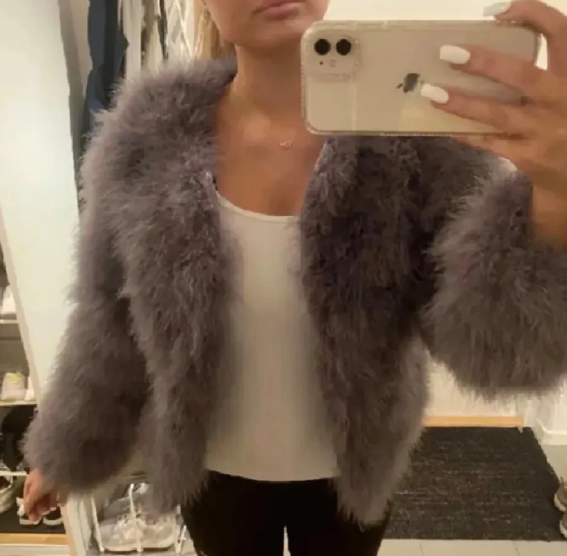 Fluffig grå pälsjacka