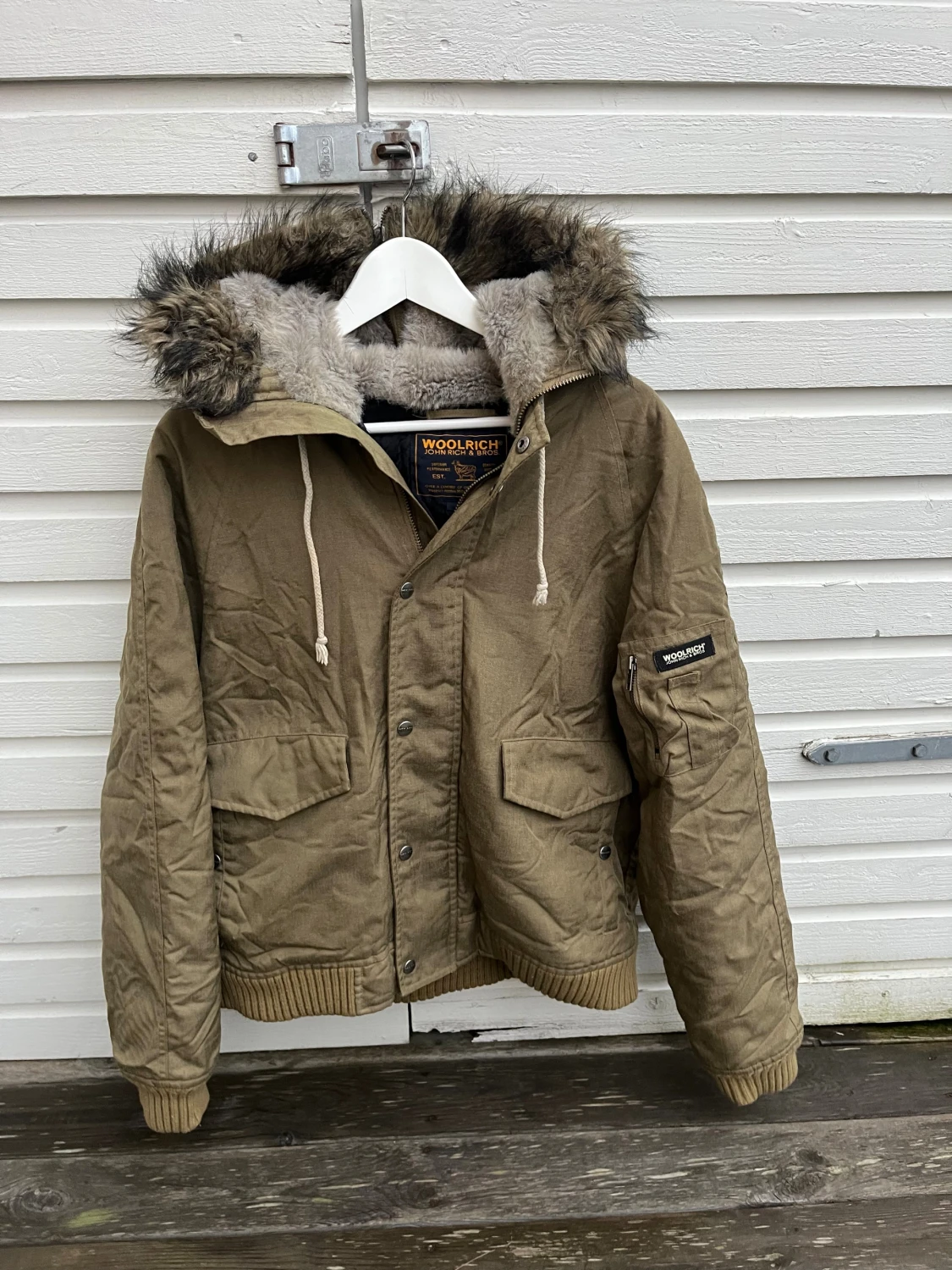 Woolrich jacka med pälsluva - 5