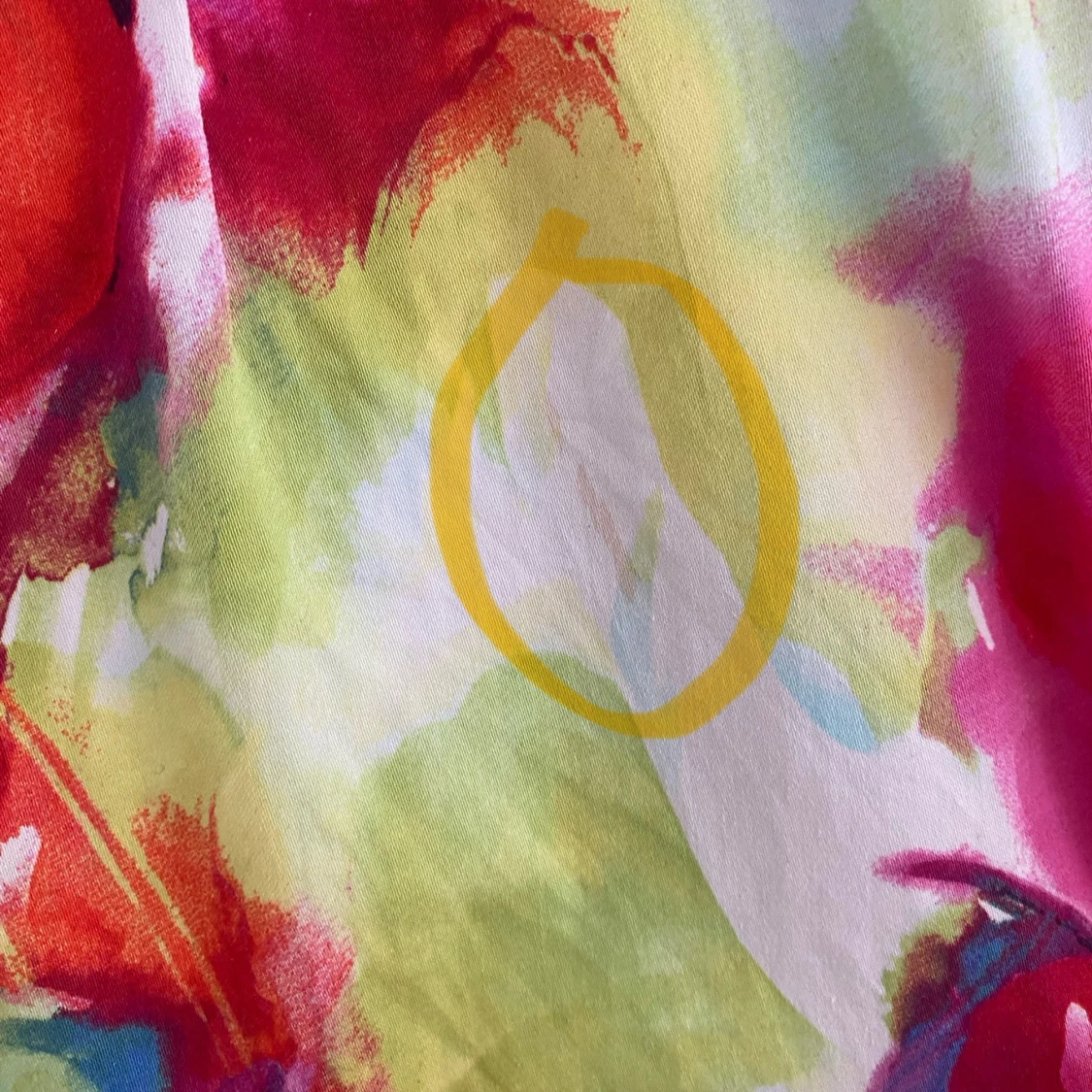 Färgstark blommig kortklänning - 1