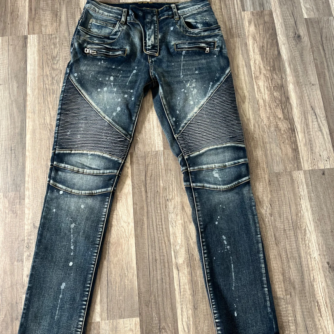 Balmain Paris jeans med detaljer