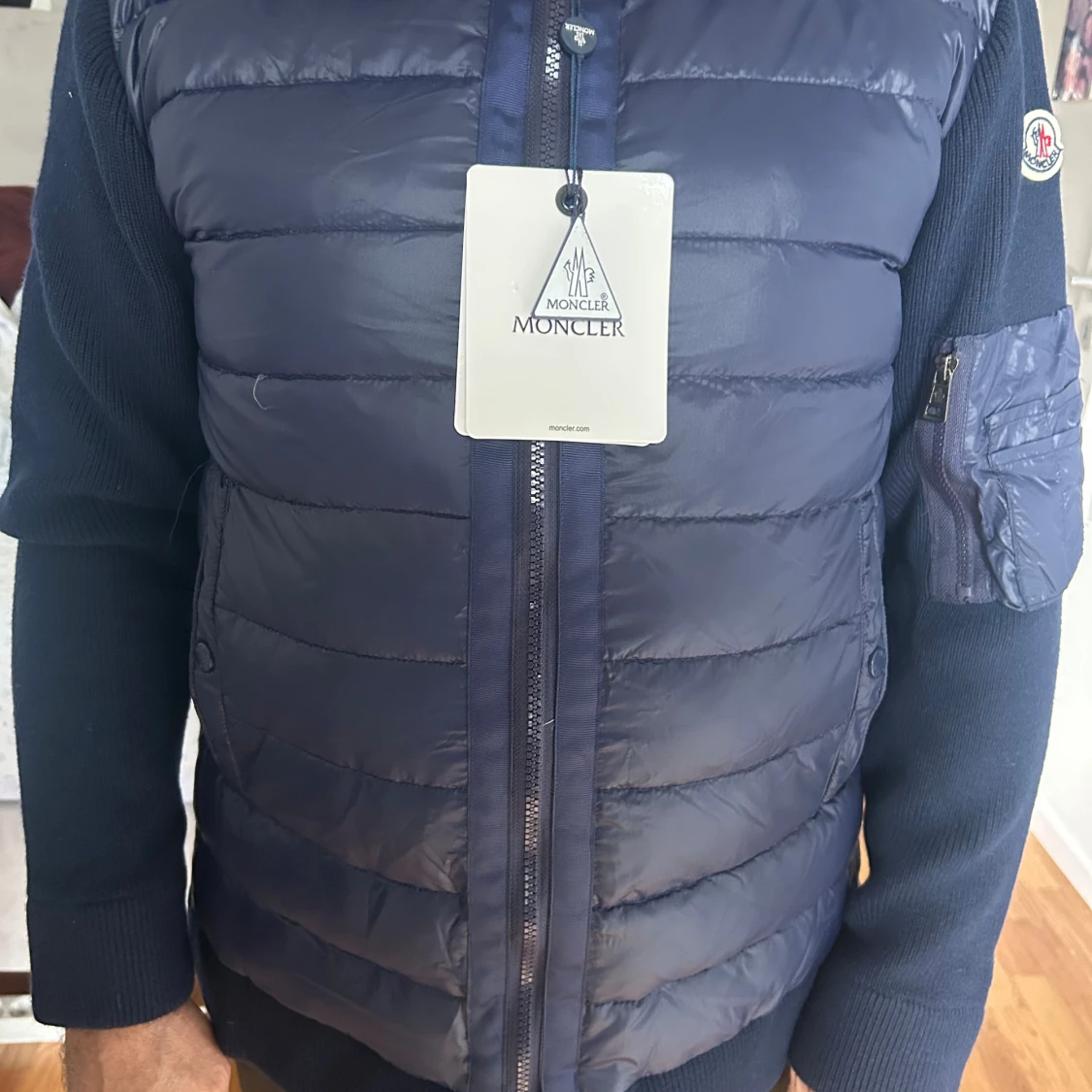 Mörkblå dunväst från Moncler