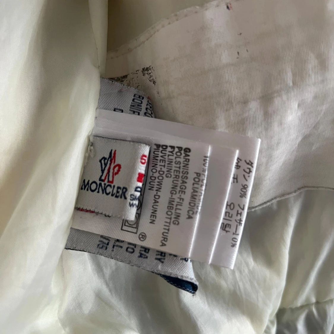 Brun dunjacka från Moncler branson - 2