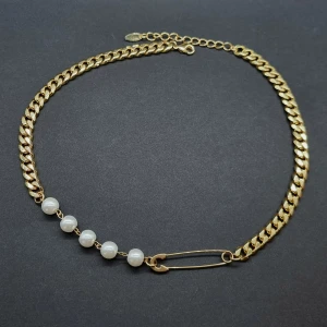 Halsband  - Rostfritt stål. Längd-40cm +5cm