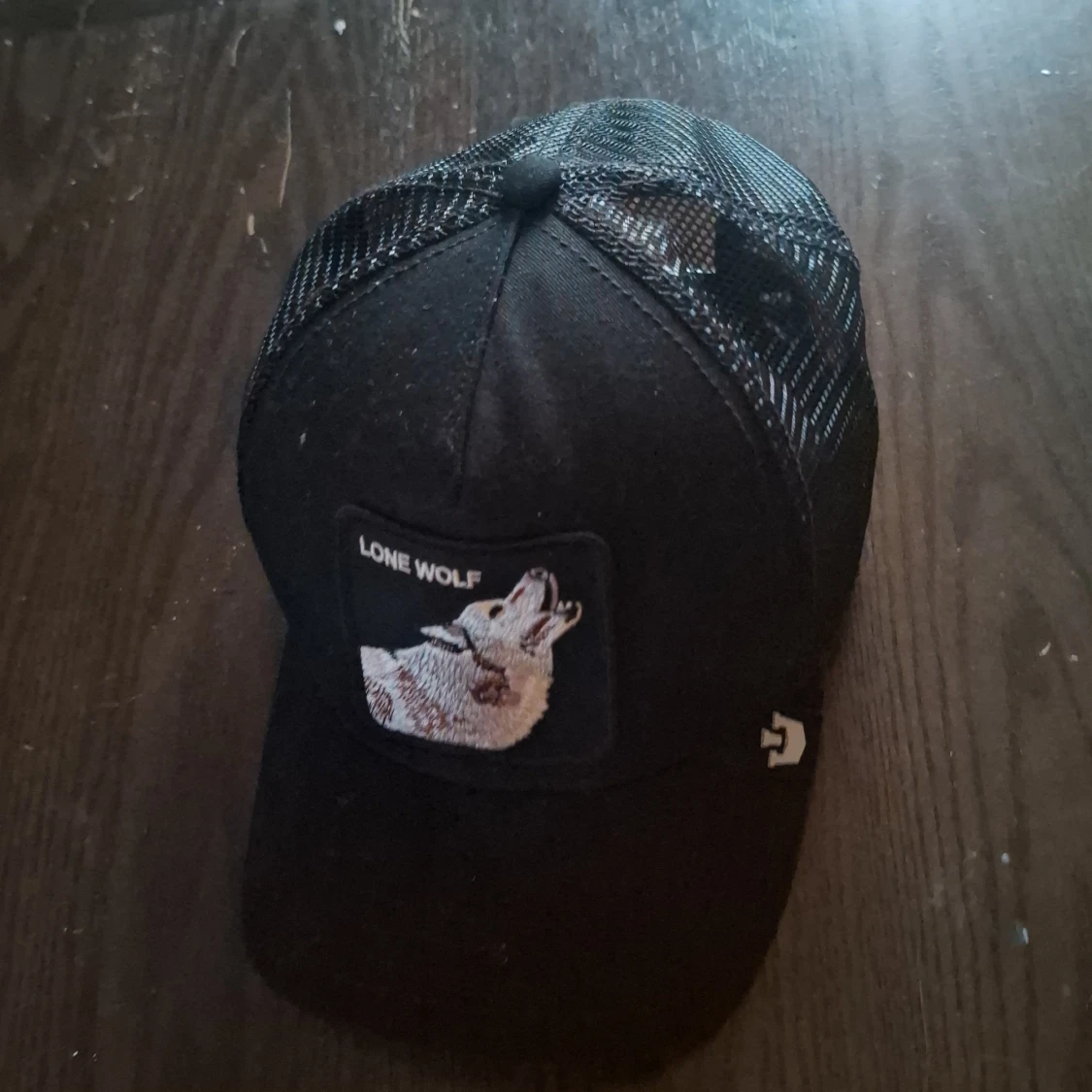 Svart keps Goorin Bros Lone Wolf