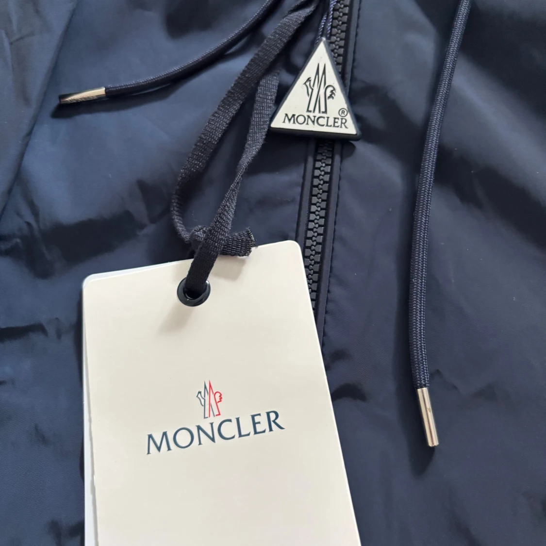 Mörkblå vindjacka från Moncler - 3