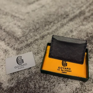 Goyard korthållare - Helt ny och oanvänd. Allt på bild medföljer. Har även filer färger i samma modell