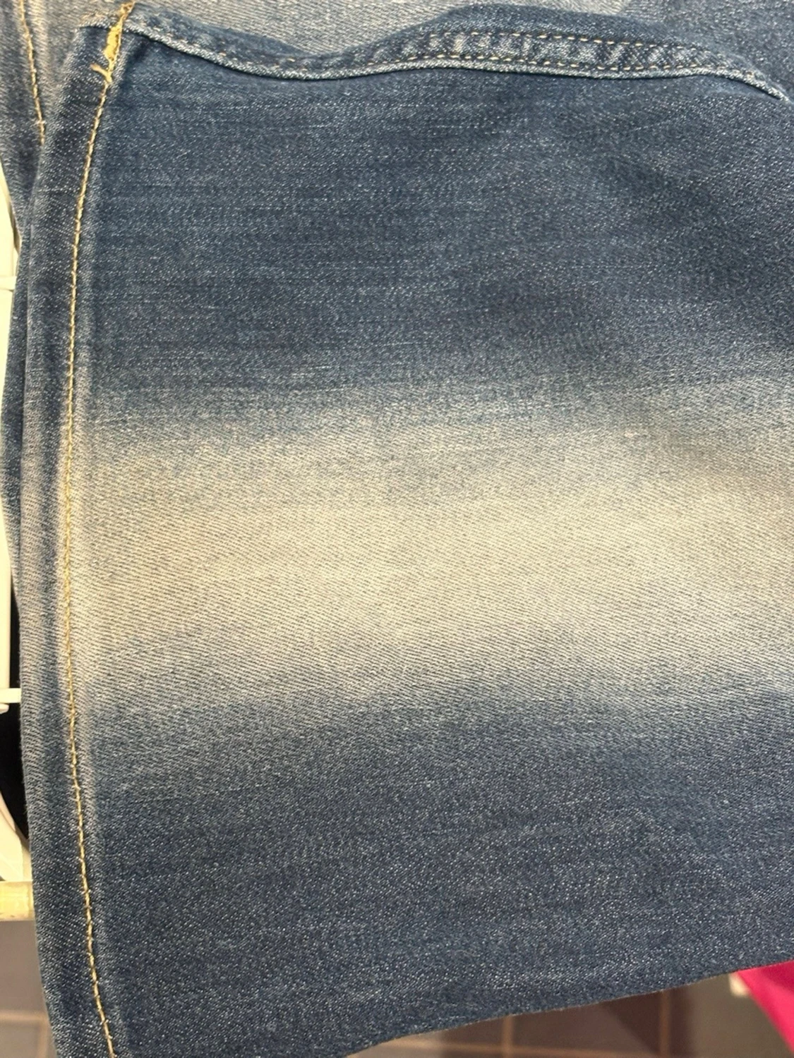 Bootcut jeans med ljus tvätt - 4