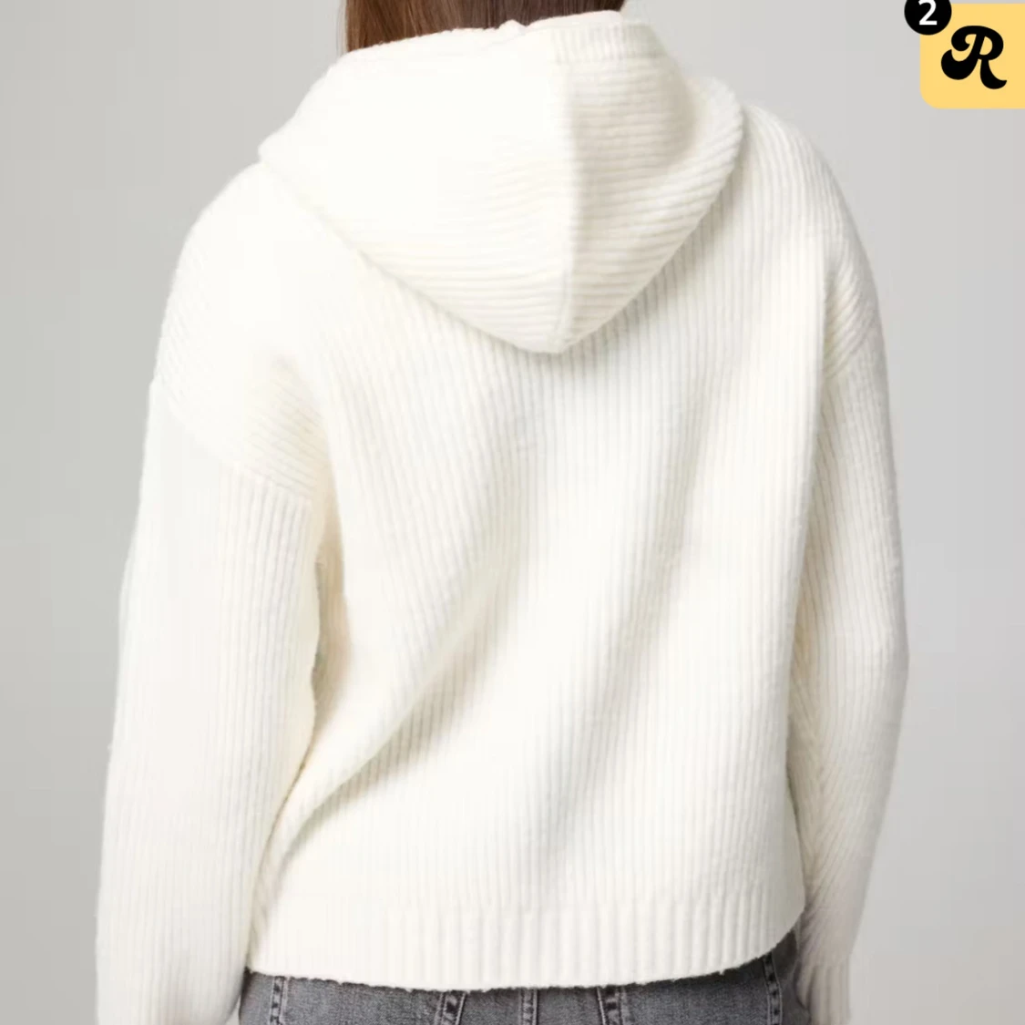 Vit stickad kofta med luva  - 1