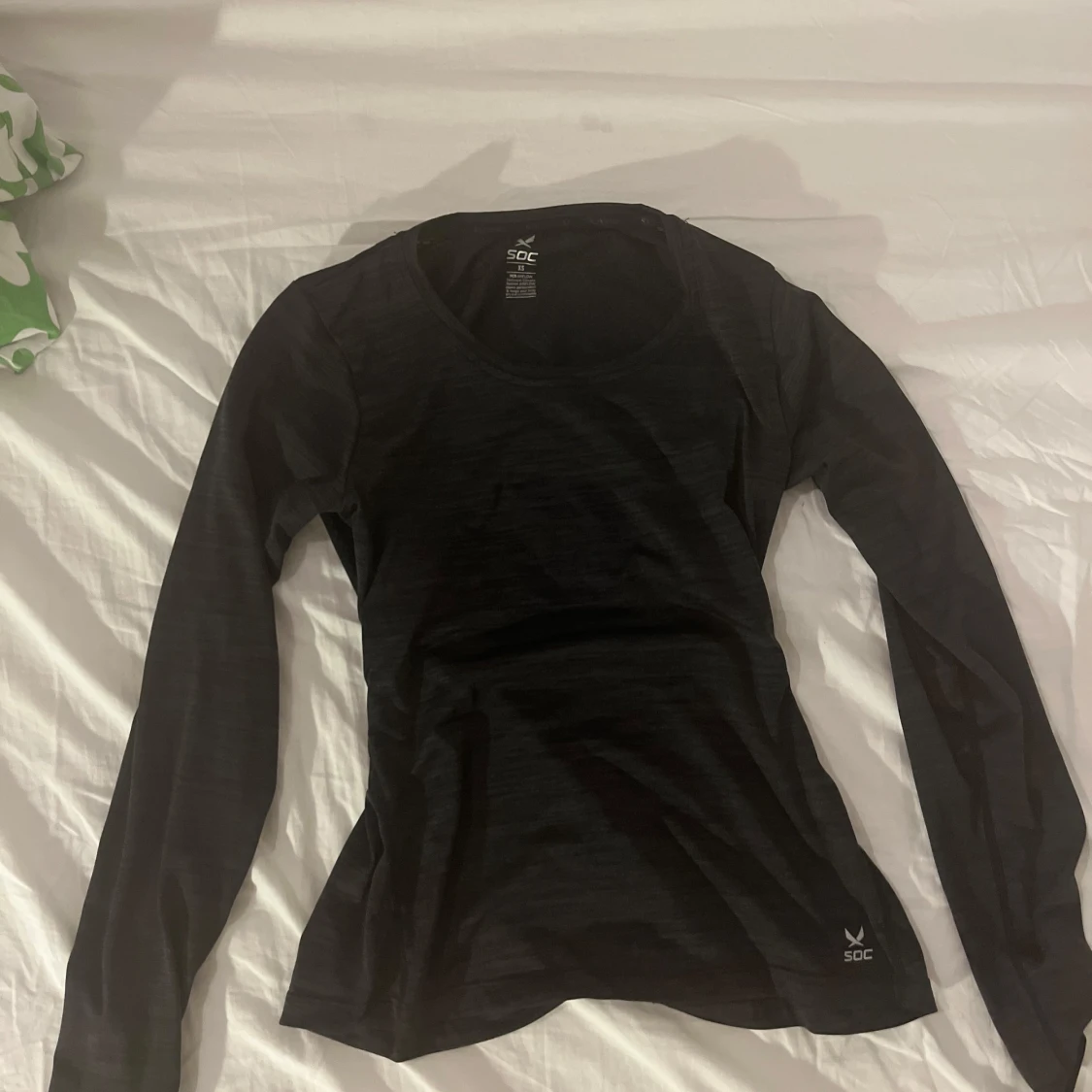 Svart tajt långärmad träningströja SOC - 4
