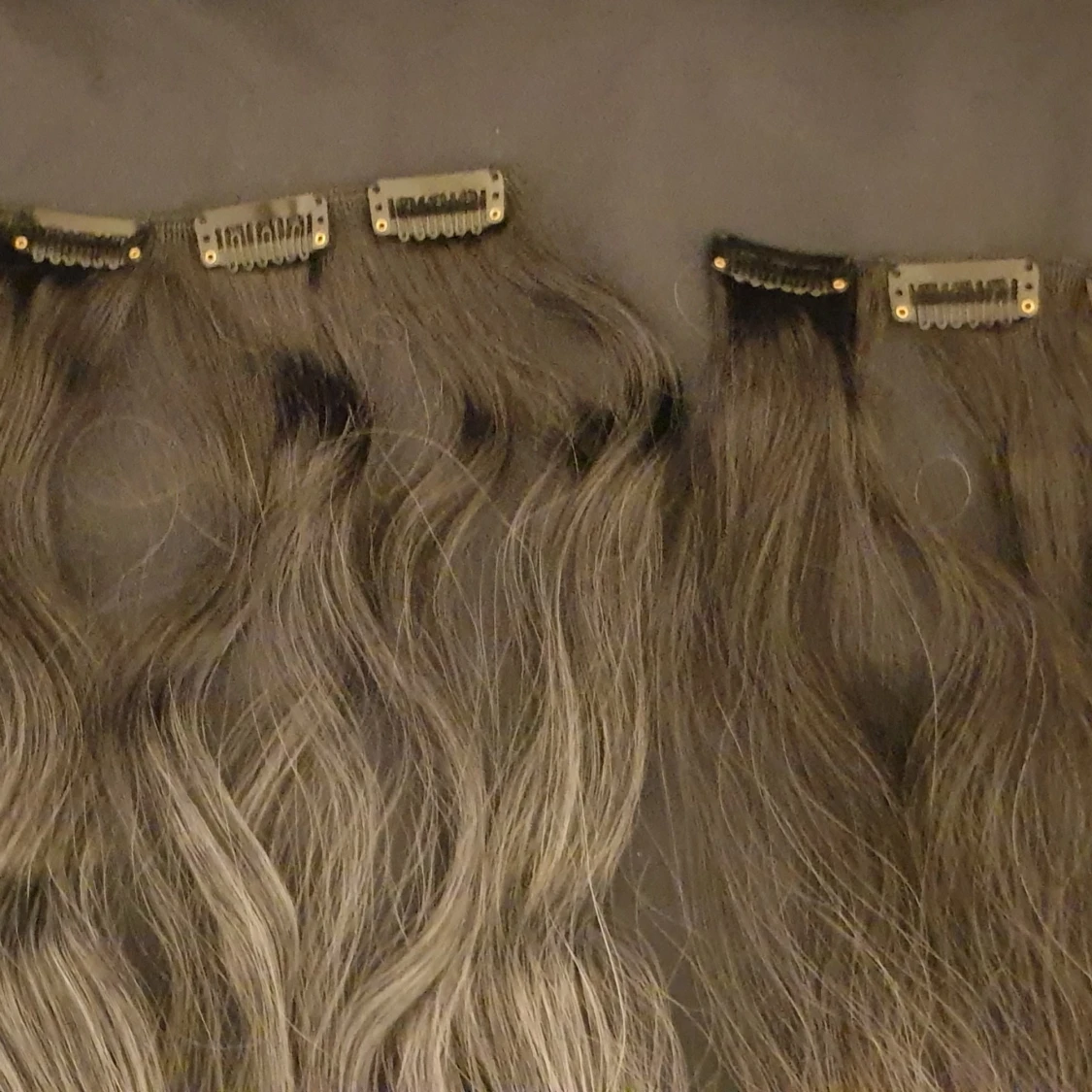 Löshår med clips  - 4