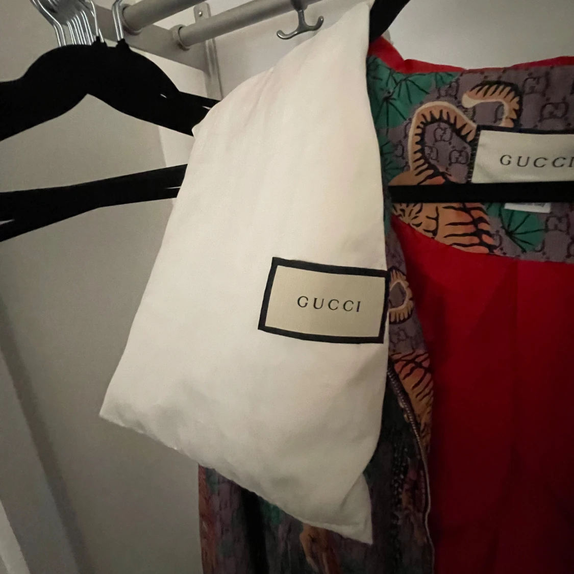 Gucci vindjacka med tigerprint - 4