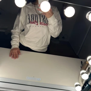 Tröja med tryck ASOS stl. S - Använd 1 gång 