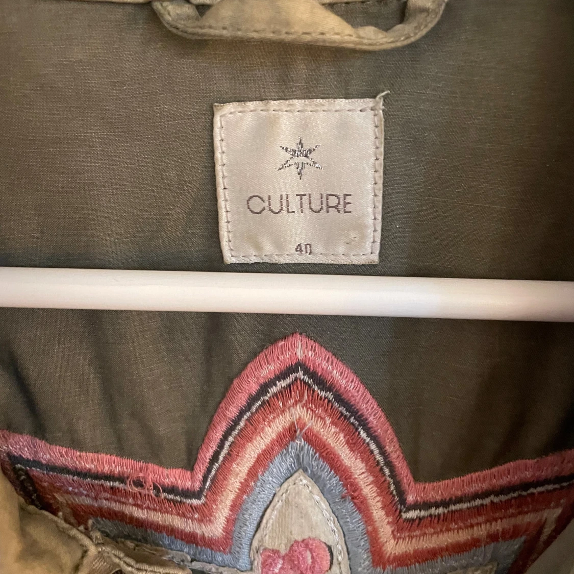 Grön parkajacka från Culture - 1