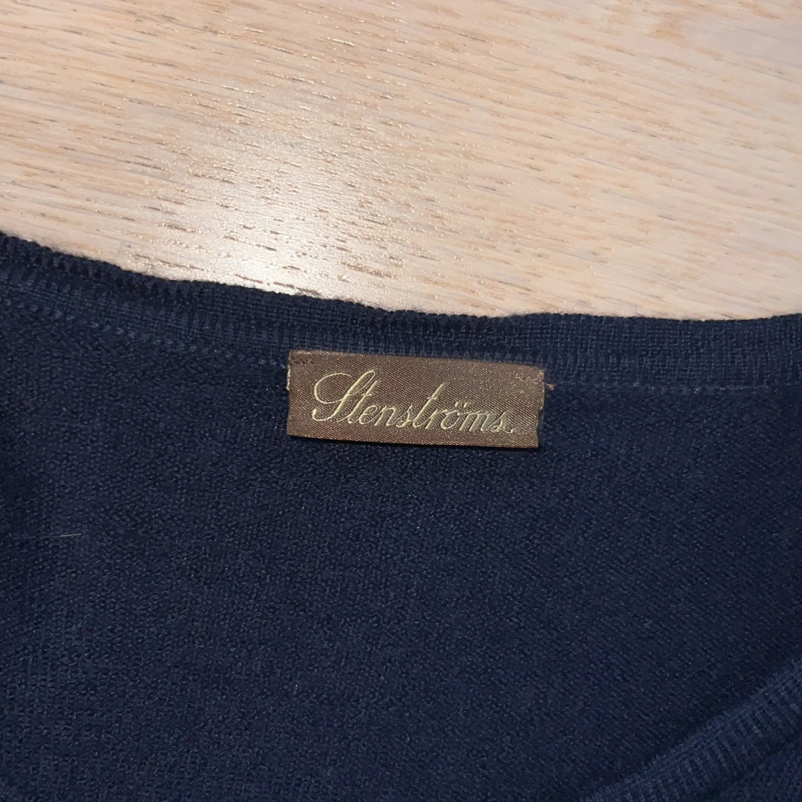 Mörkblå stickad tröja Stenströms - 2