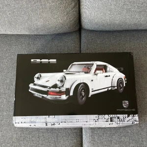 Lego - Porsche 911 - Lego bil mycket fin och intressant