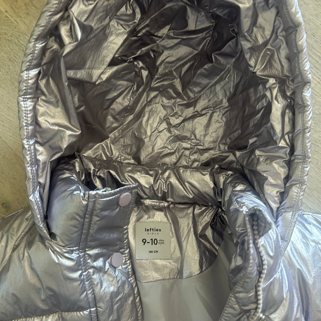 Silver pufferjacka från Lefties - 1