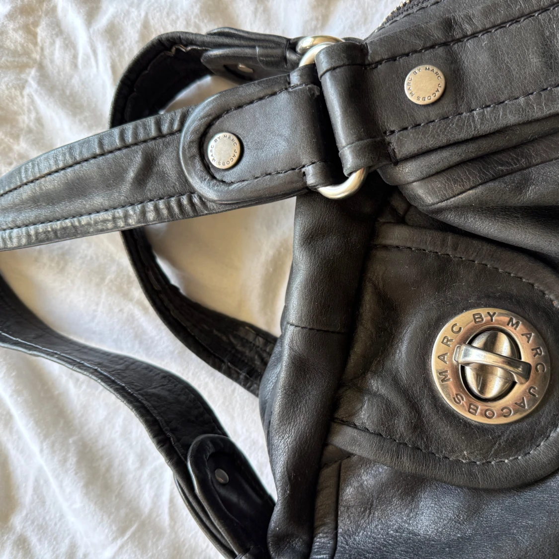 Svart axelväska från Marc by Marc Jacobs - 4