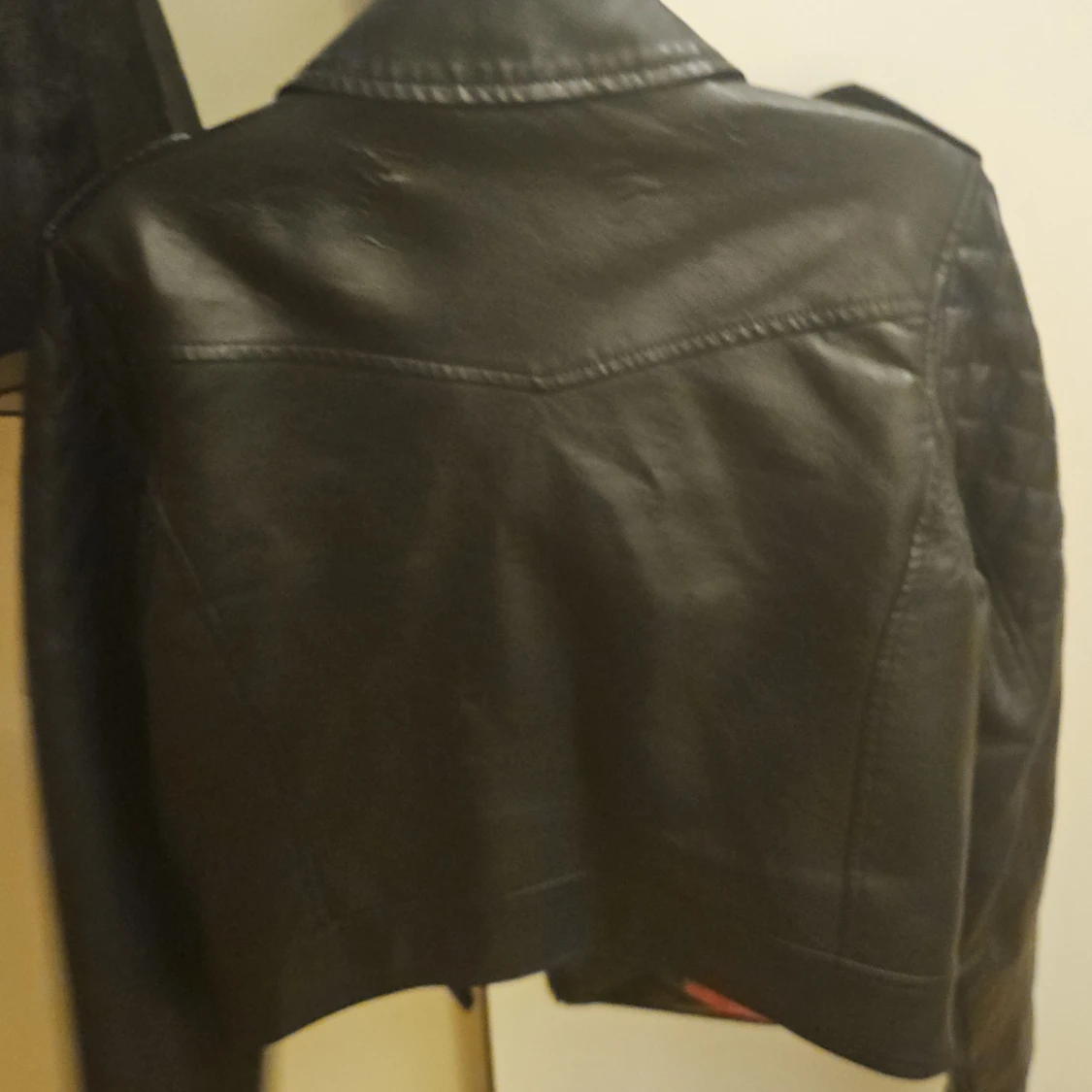 Svart skinnjacka från Vintage Girls - 1