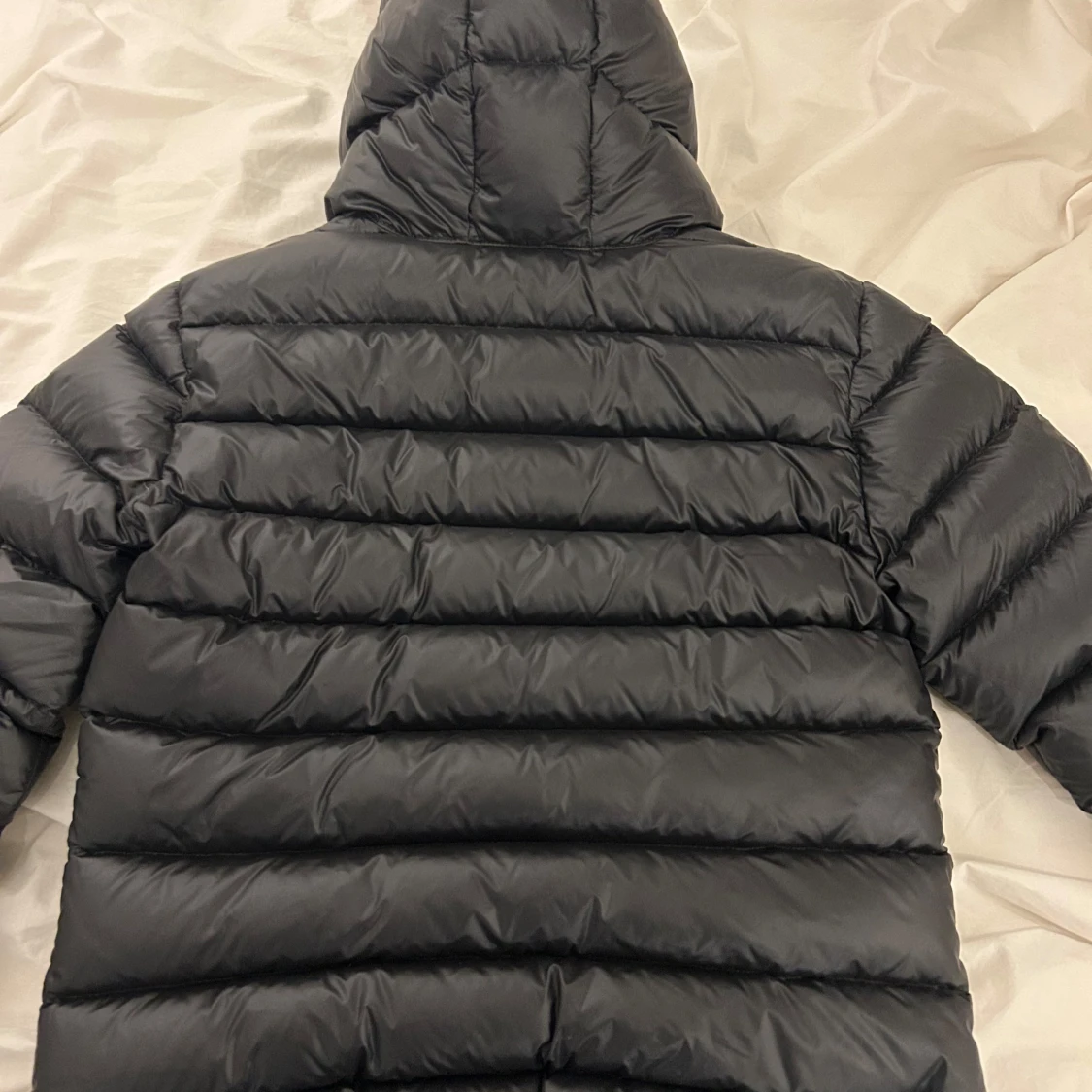 Svart pufferjacka från Colmar - 1