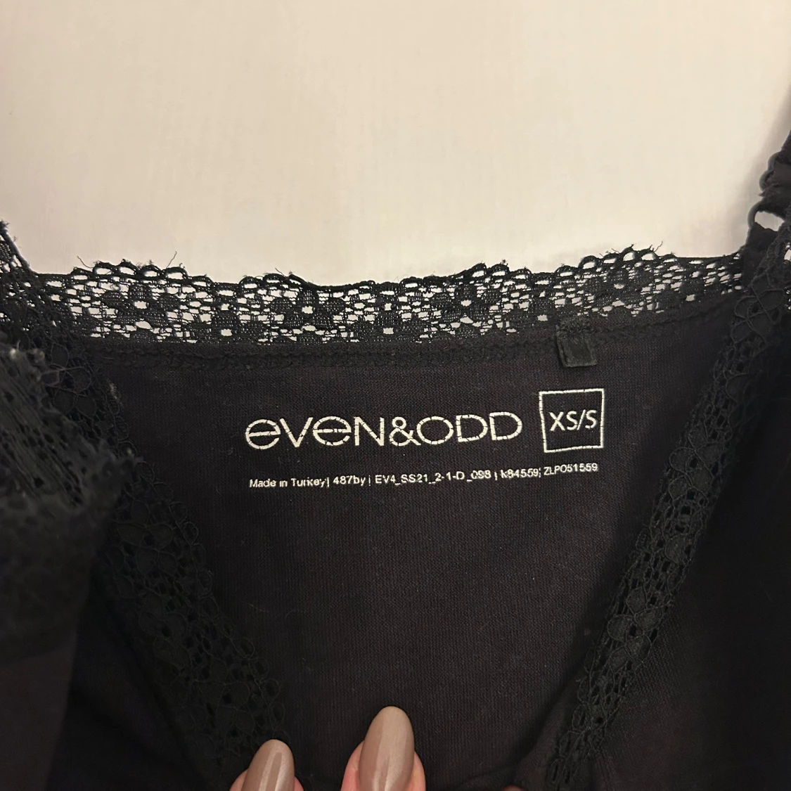 Svart spetslinnetopp från Even&Odd - 3