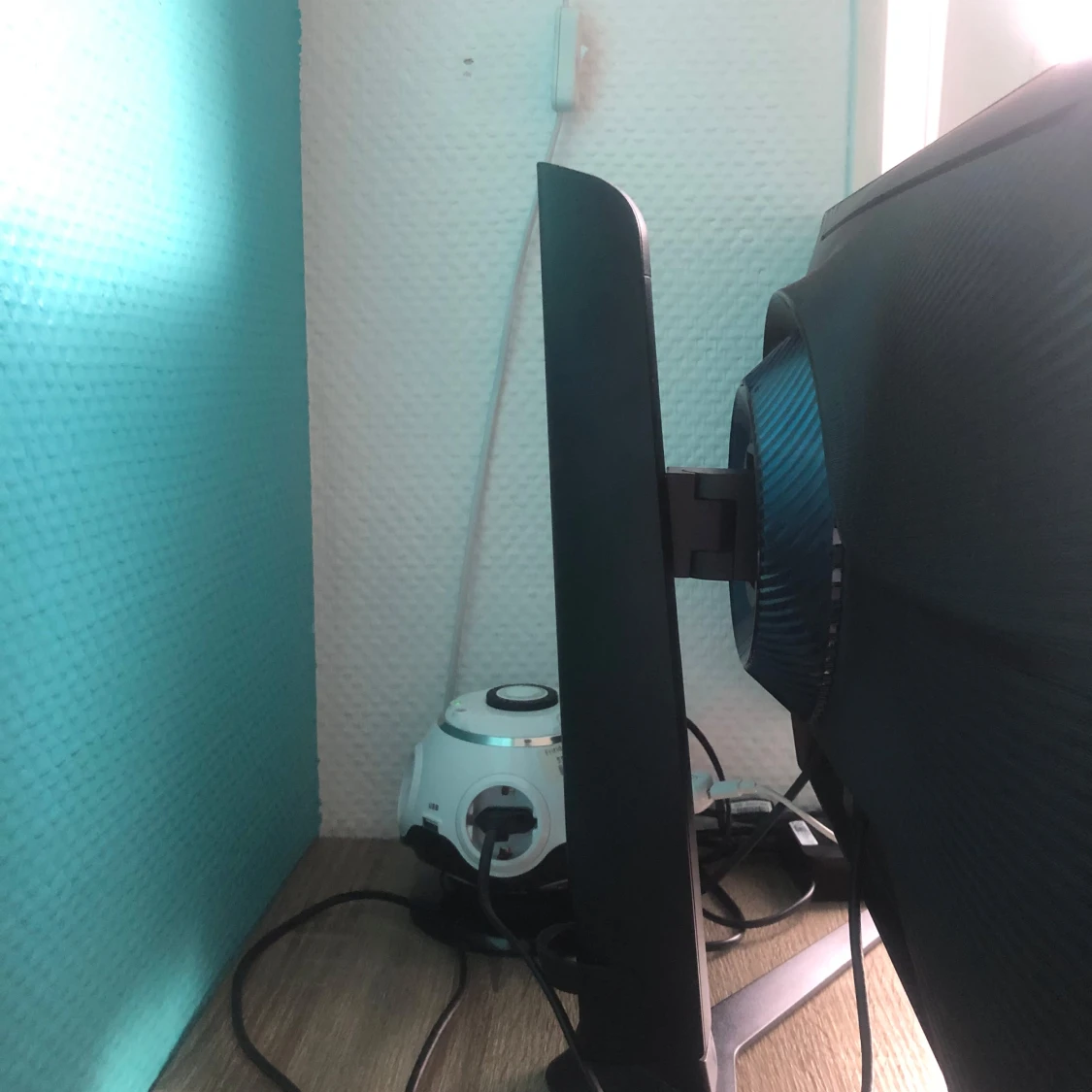 Samsung Curved Gaming Monitor - 1