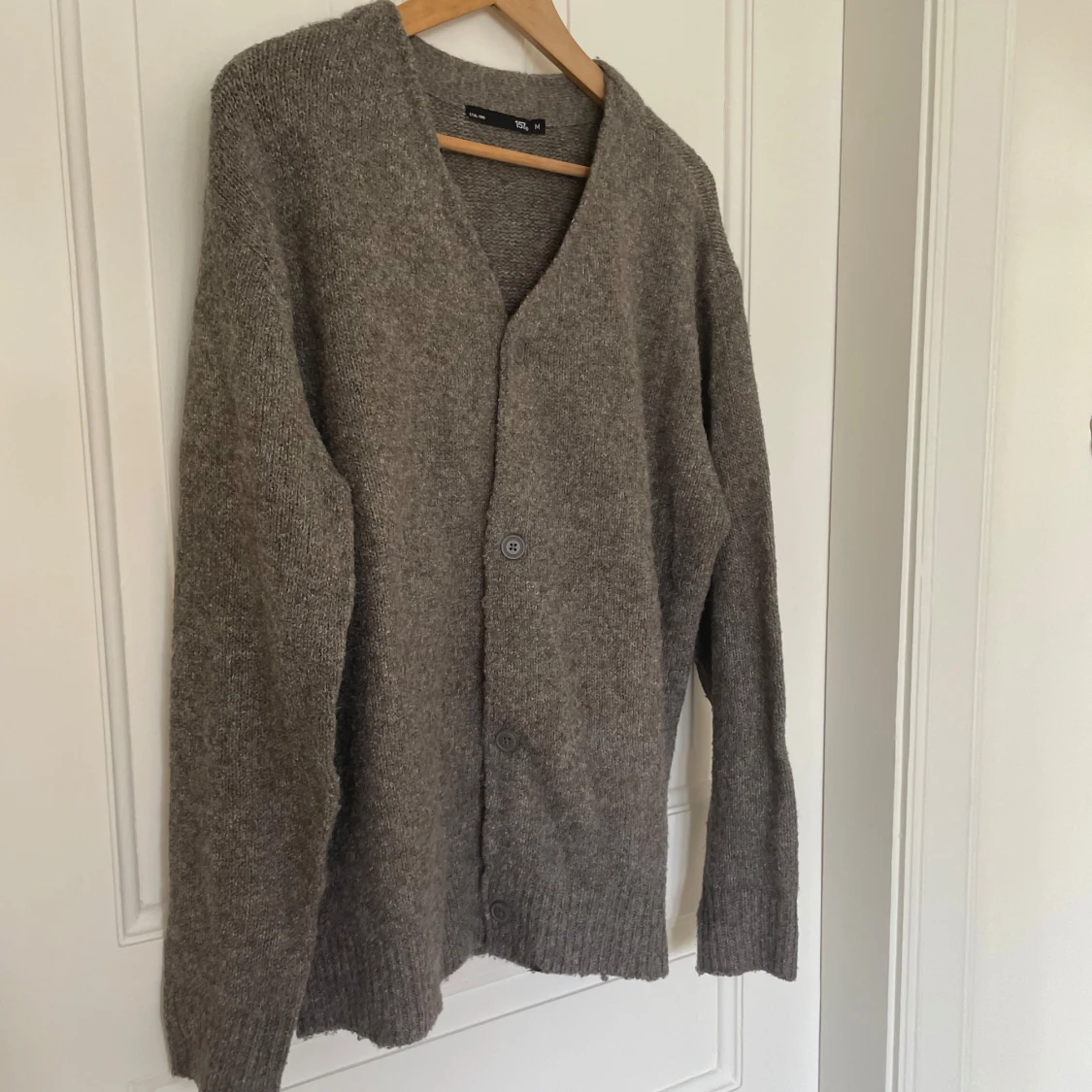 Grå kofta från 157 i ullmix