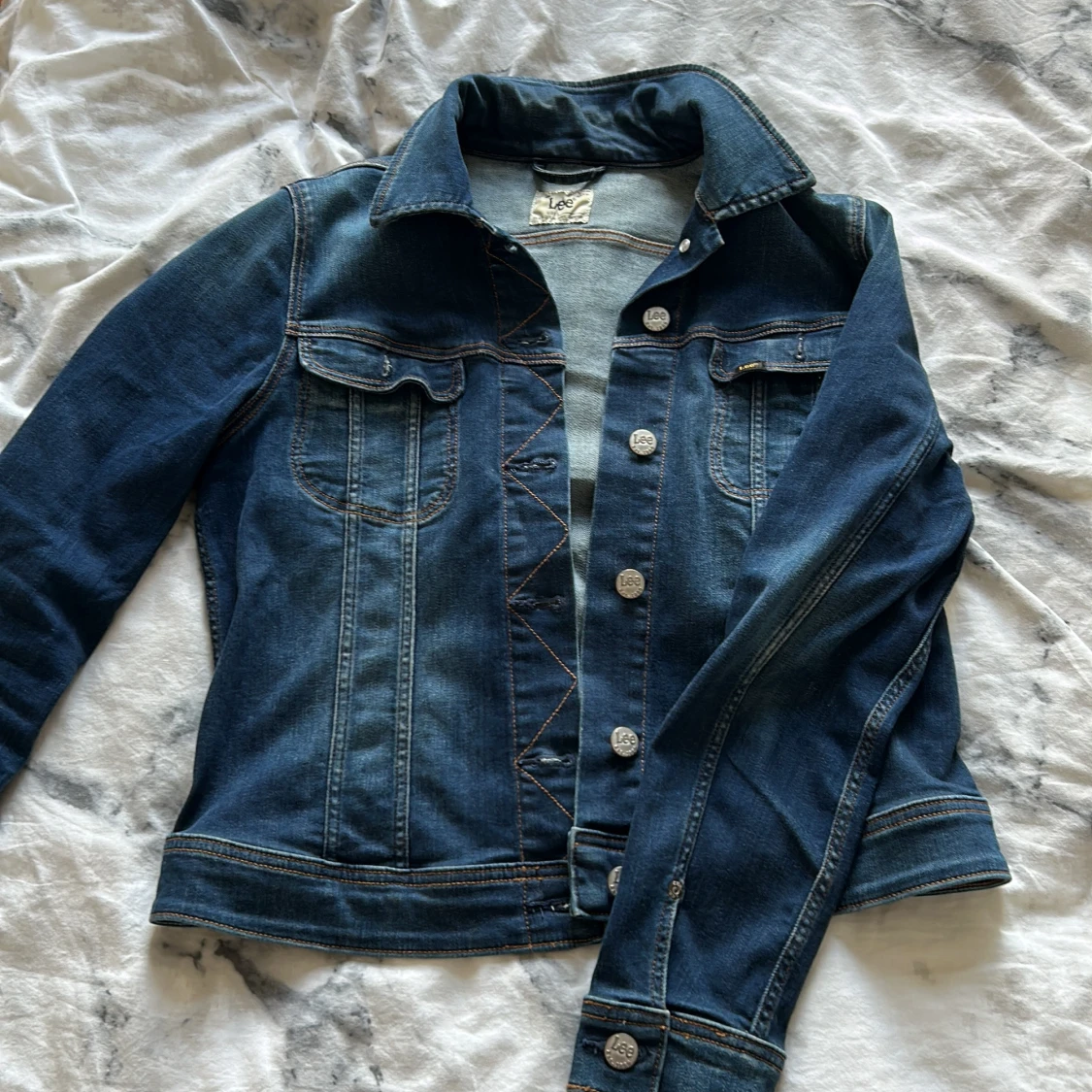 Mörkblå jeansjacka från Lee - 2