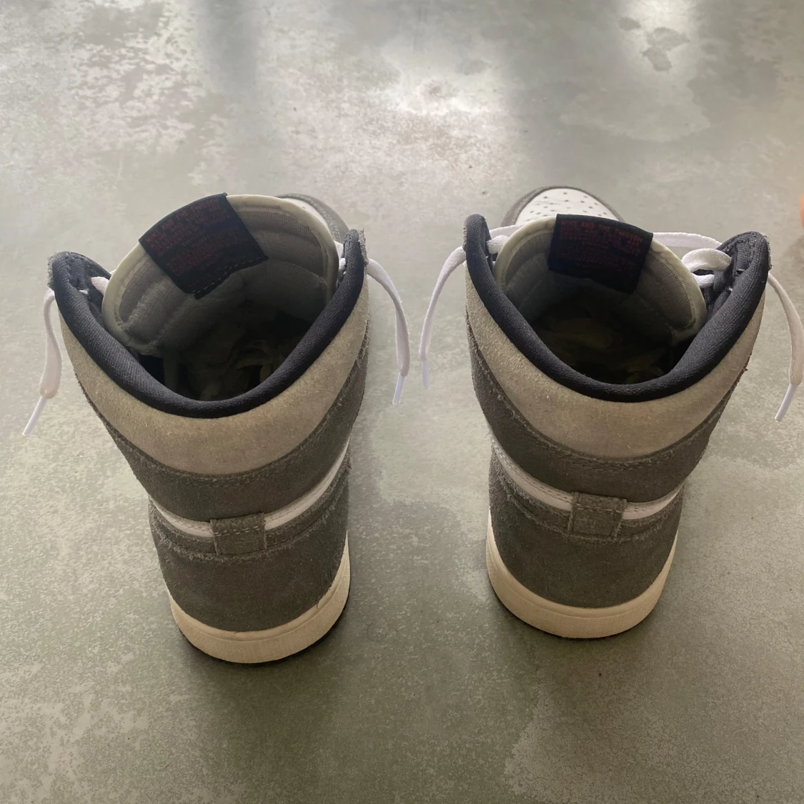 Air Jordan 1 Retro High OG Washed Black - 3