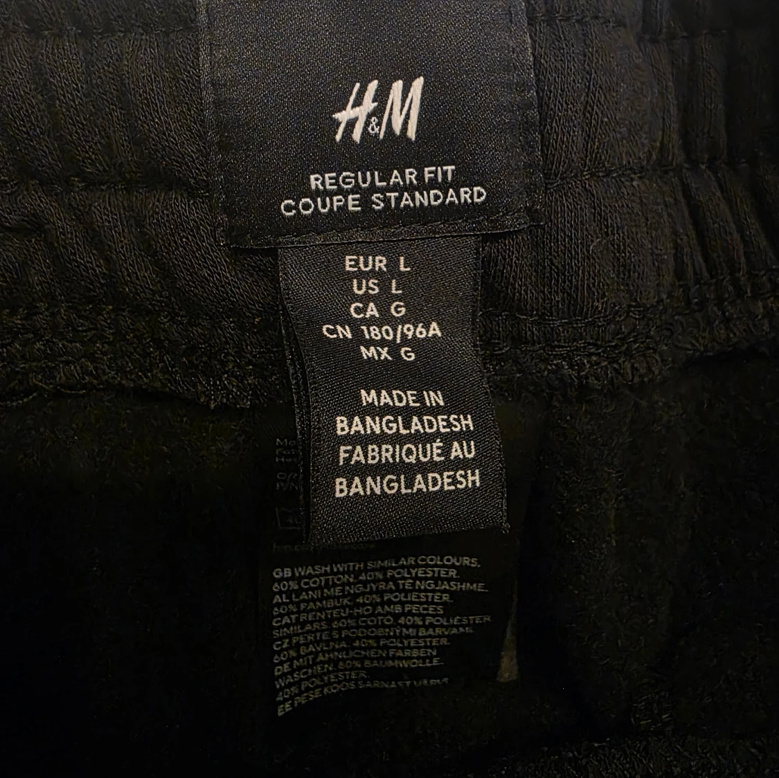 Svarta mjukisbyxor från H&M - 1