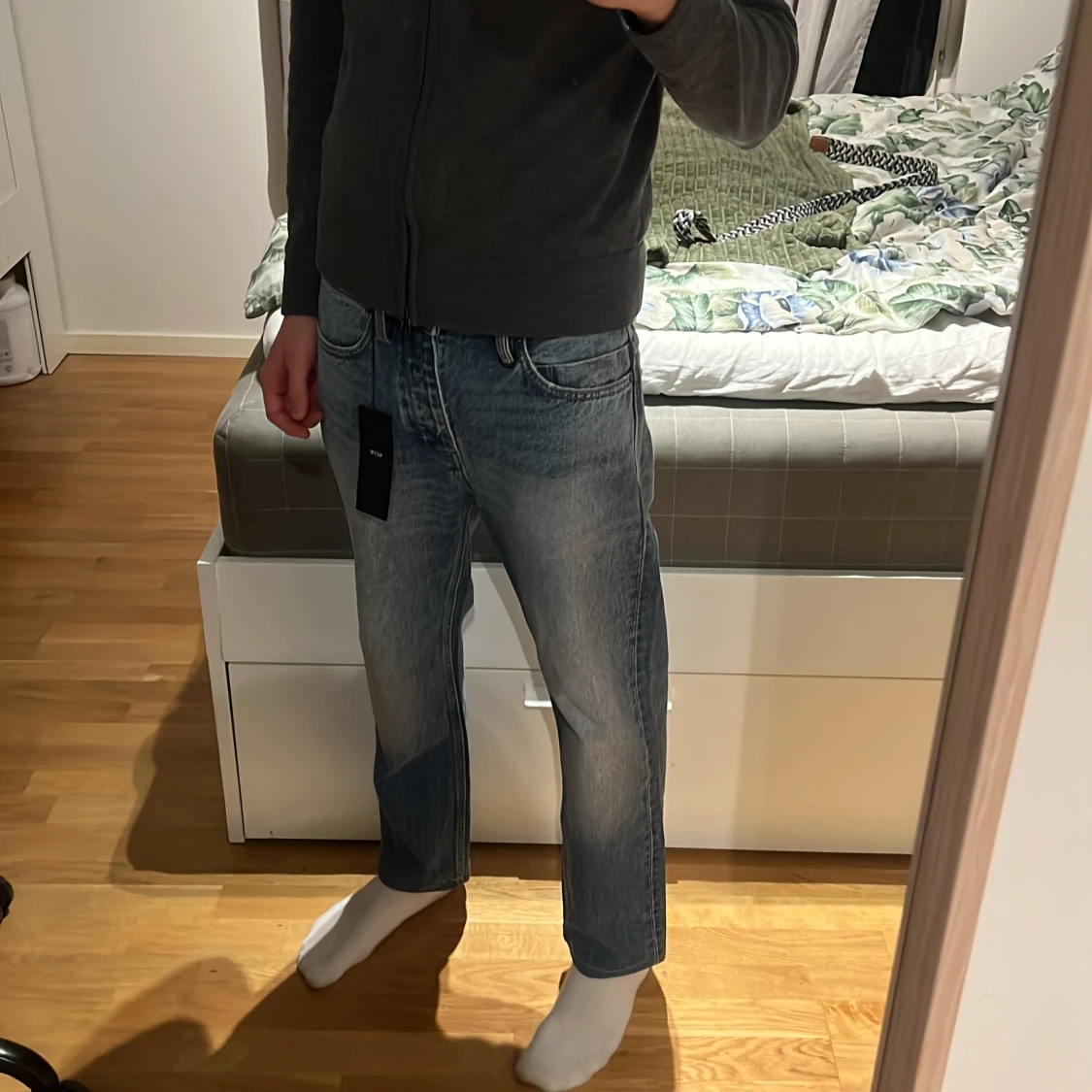 Blåa relaxed jeans från Neuw - 1