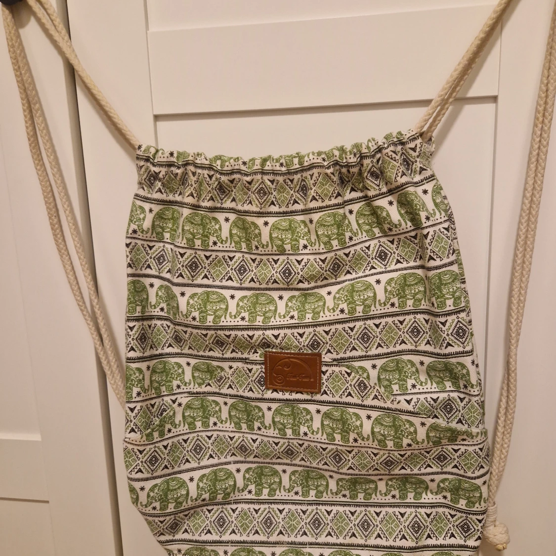 Thai väska thai tum