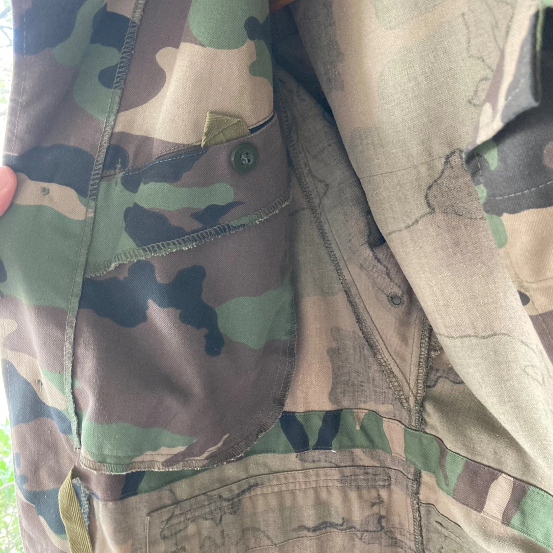 Camouflage militärjacka med fickor - 4