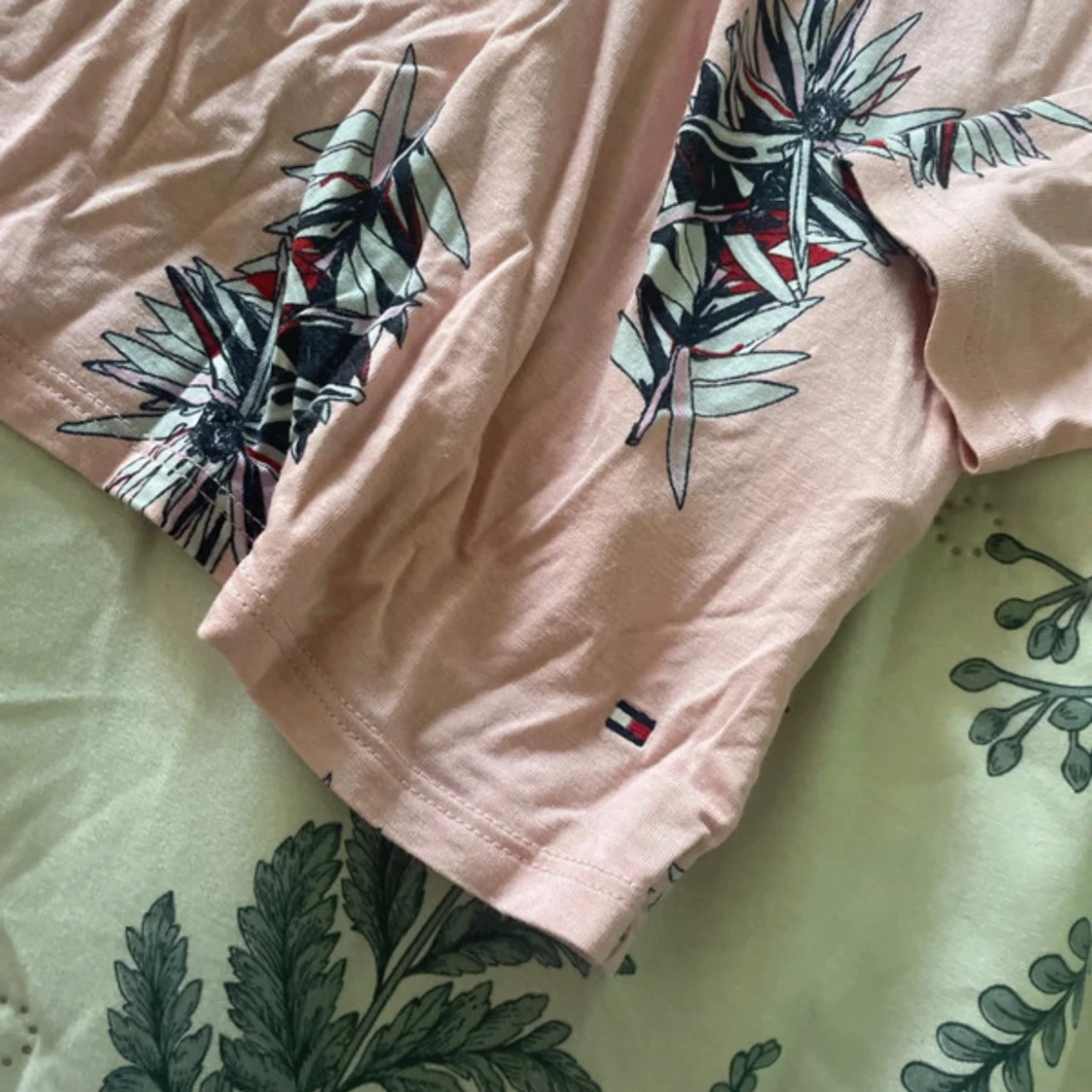 Rosa blommig tröja Tommy Hilfiger - 2