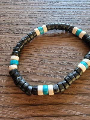 Surfarmband - Surfarmband i trä.