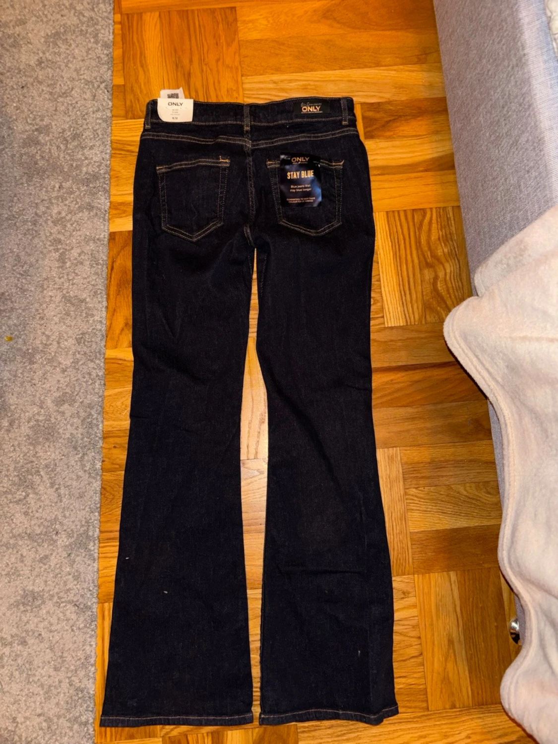 Mörkblå bootcut jeans från ONLY - 1