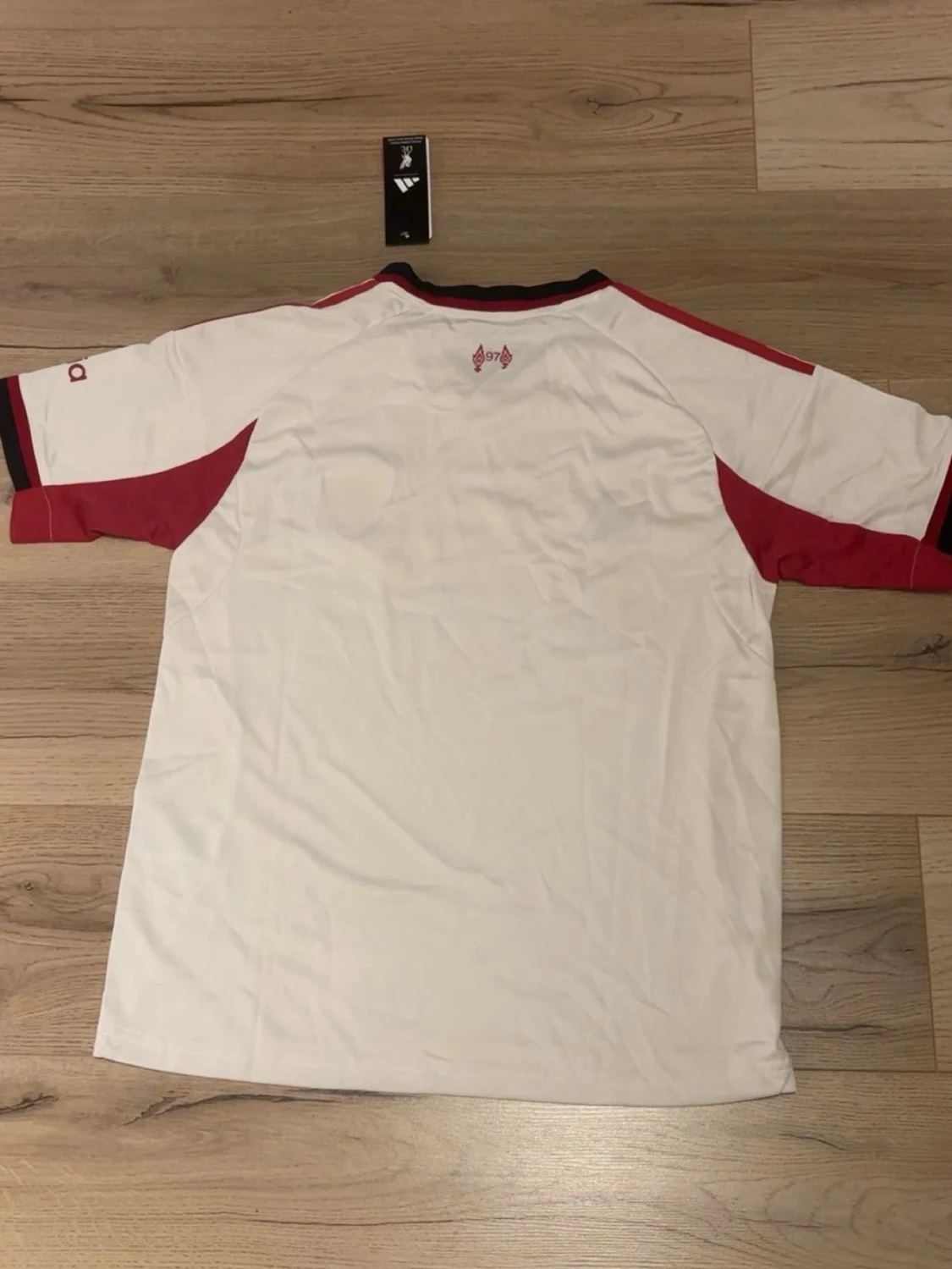Liverpool FC vit och röd matchtröja Adidas - 2