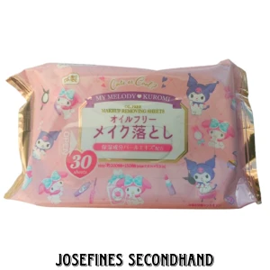 Sanrio makeup wipes - Sminkborttagnings servetter med Kuromi och My Melody på förpackningen. Nyskick, aldrig använd. Fri frakt vid köp av 3 eller fler smink prylar/accessoarer