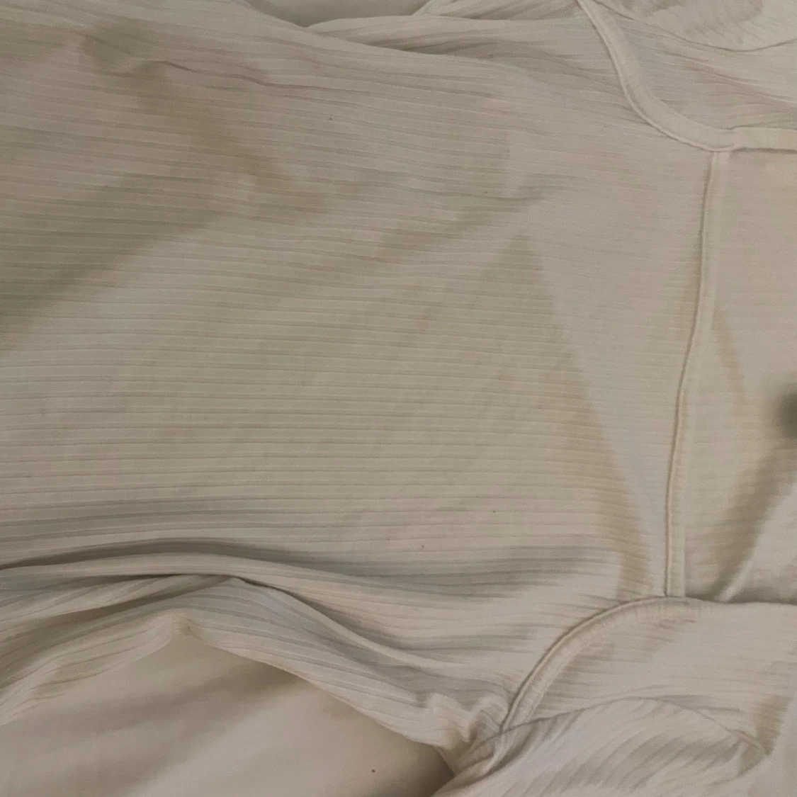 Ribbad vit långärmad topp - 2