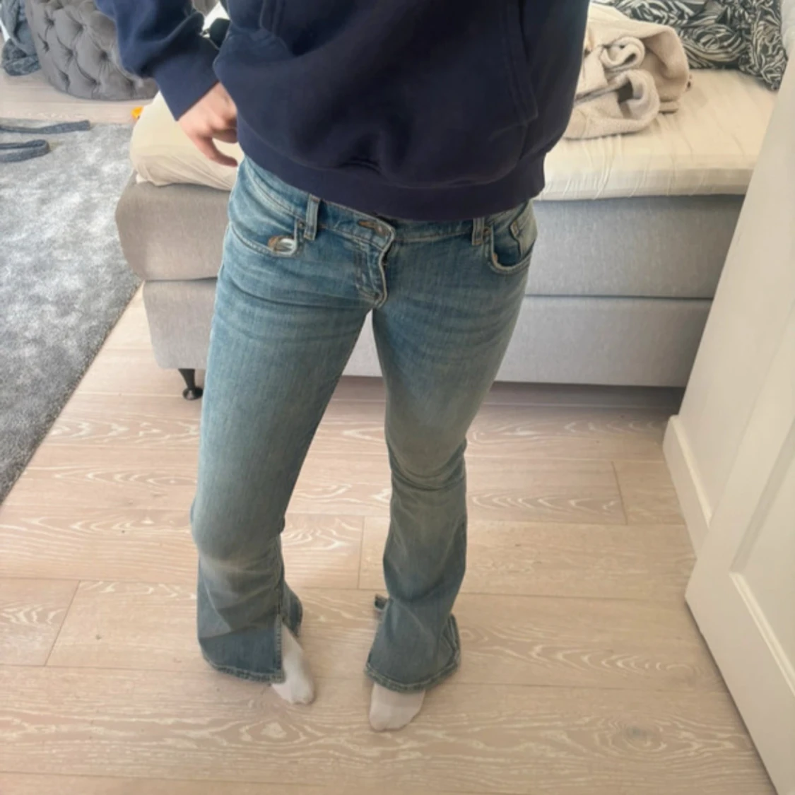 Ljusblå bootcut jeans