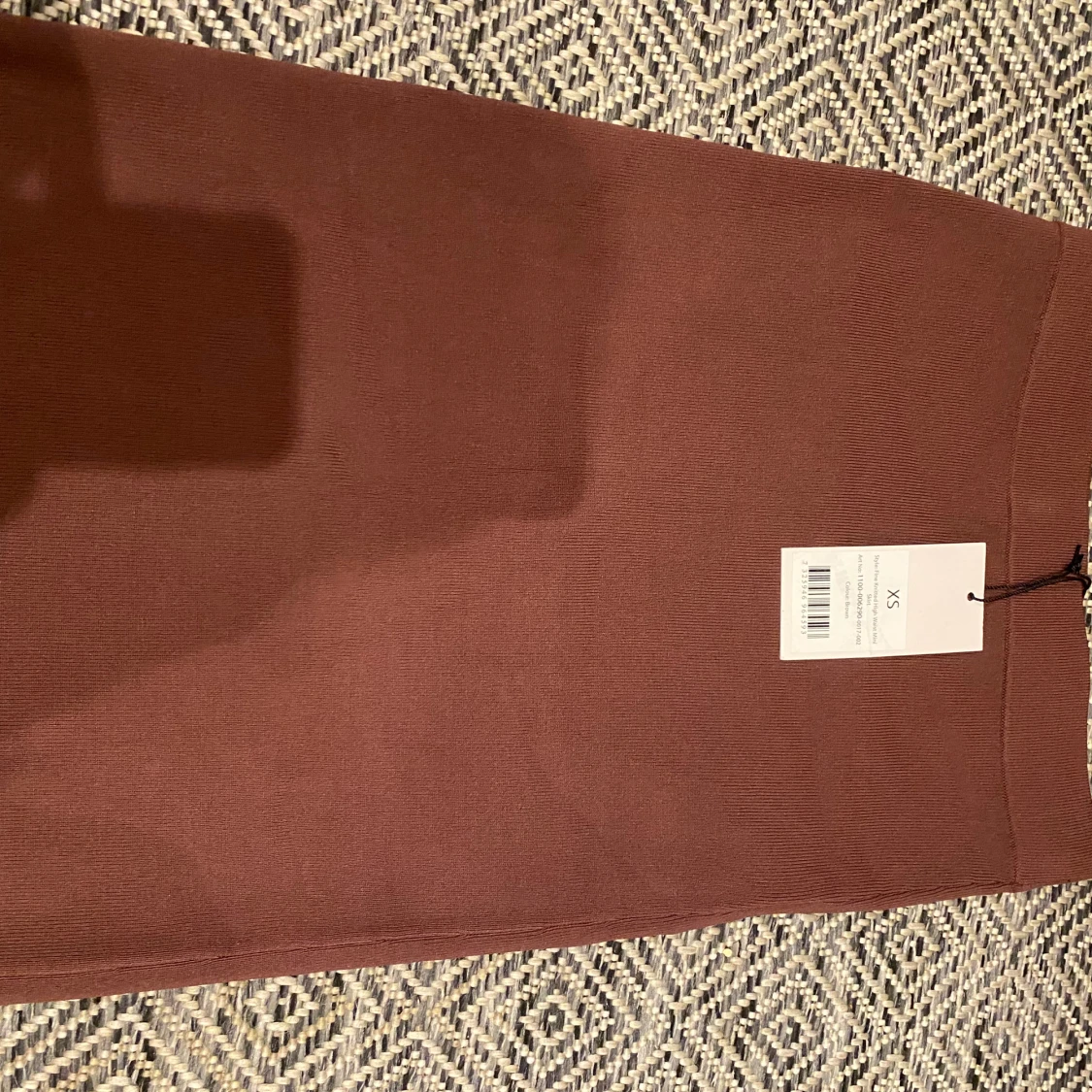 Brun stickad minikjol från NA-KD - 1