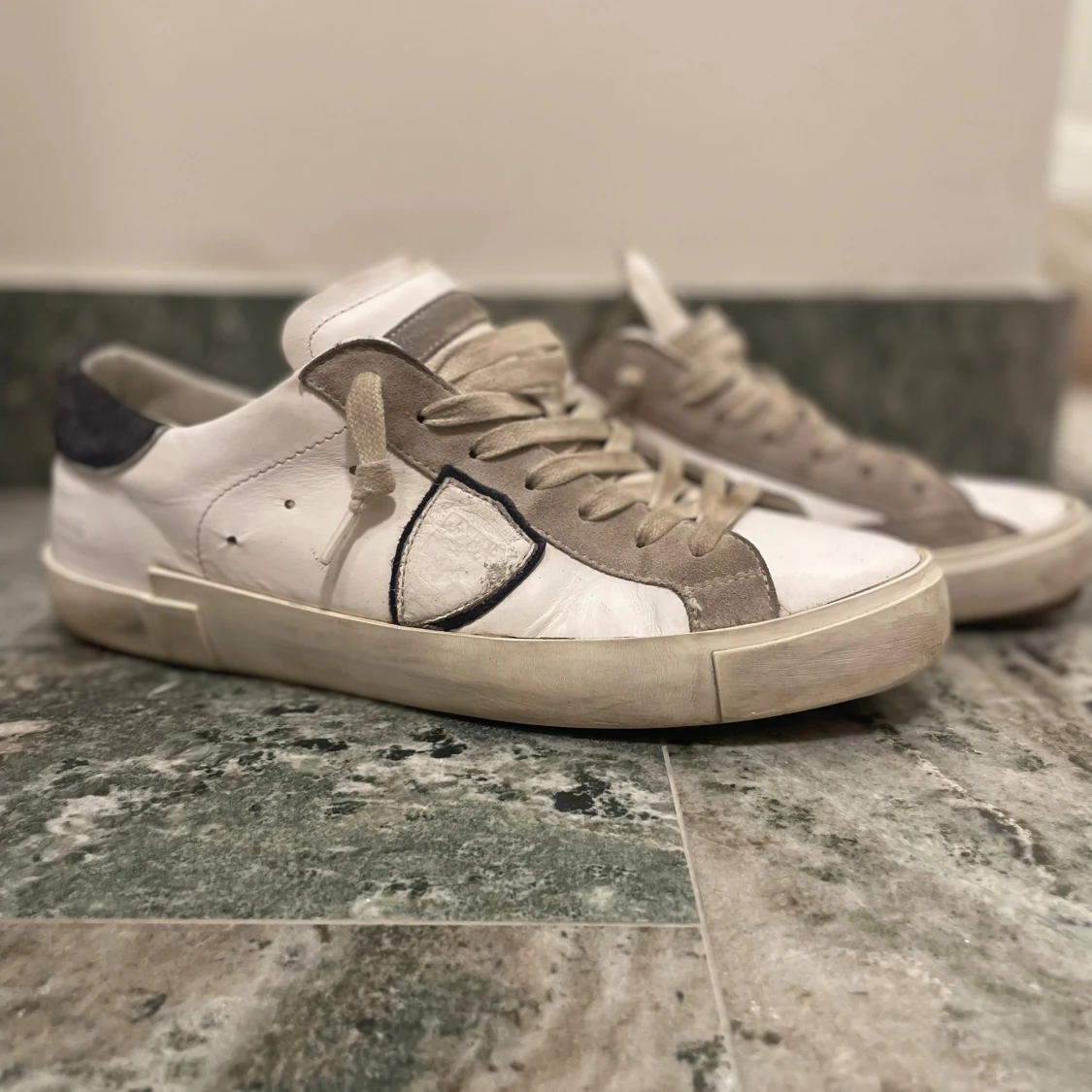 Vita Philippe Models storlek 41/42 + Box  - 2