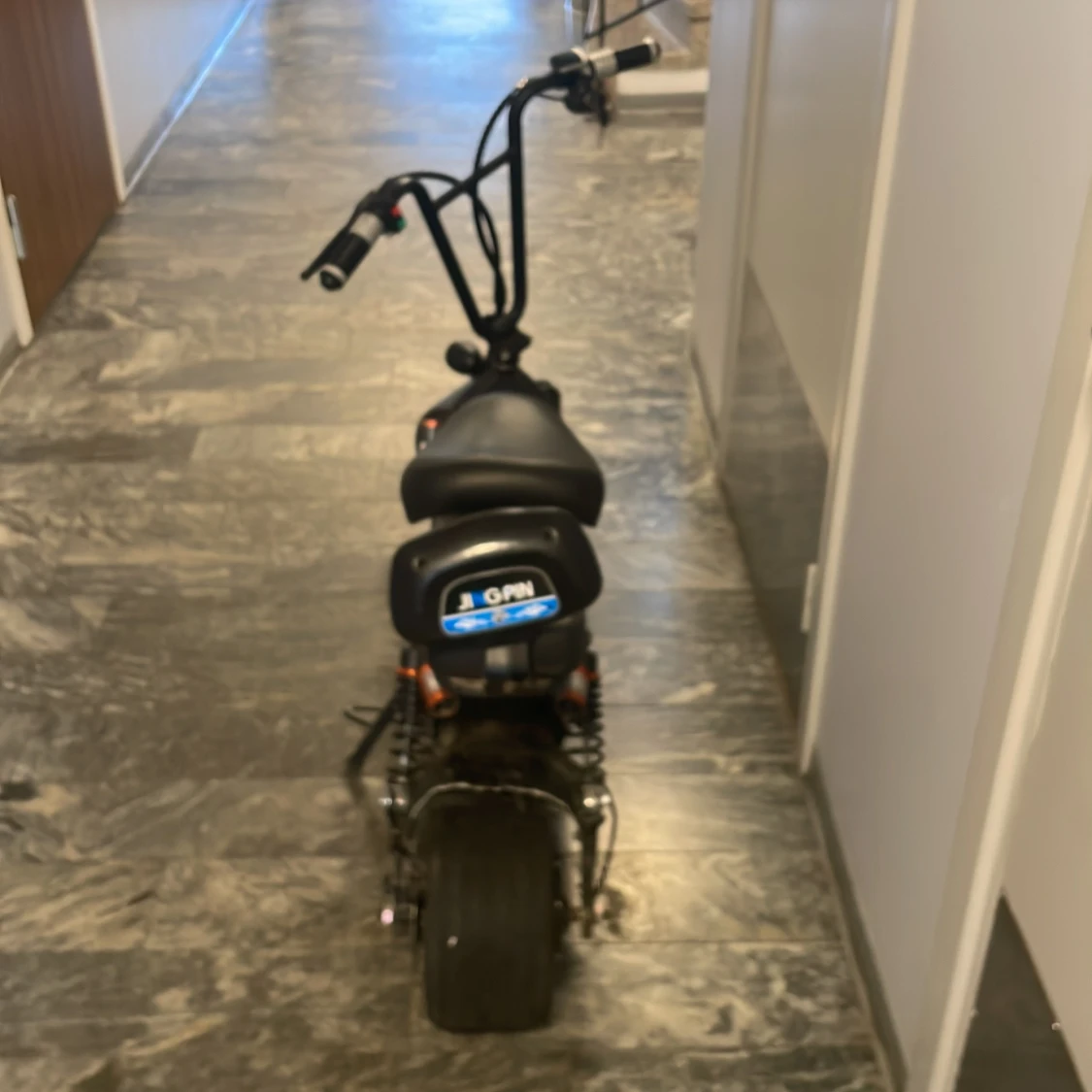 GPN Elektrisk Scooter med 48V 10Ah Batteri - 1