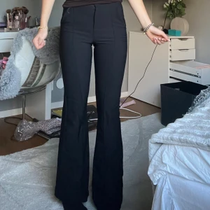 Svarta kostymbyxor - Jag är 169cm💓💓