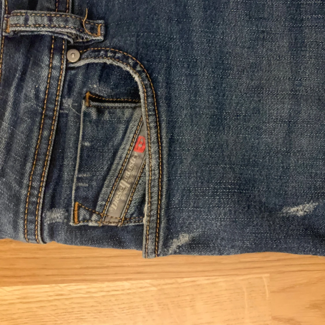 Blå slim-skinny jeans från Diesel - 3