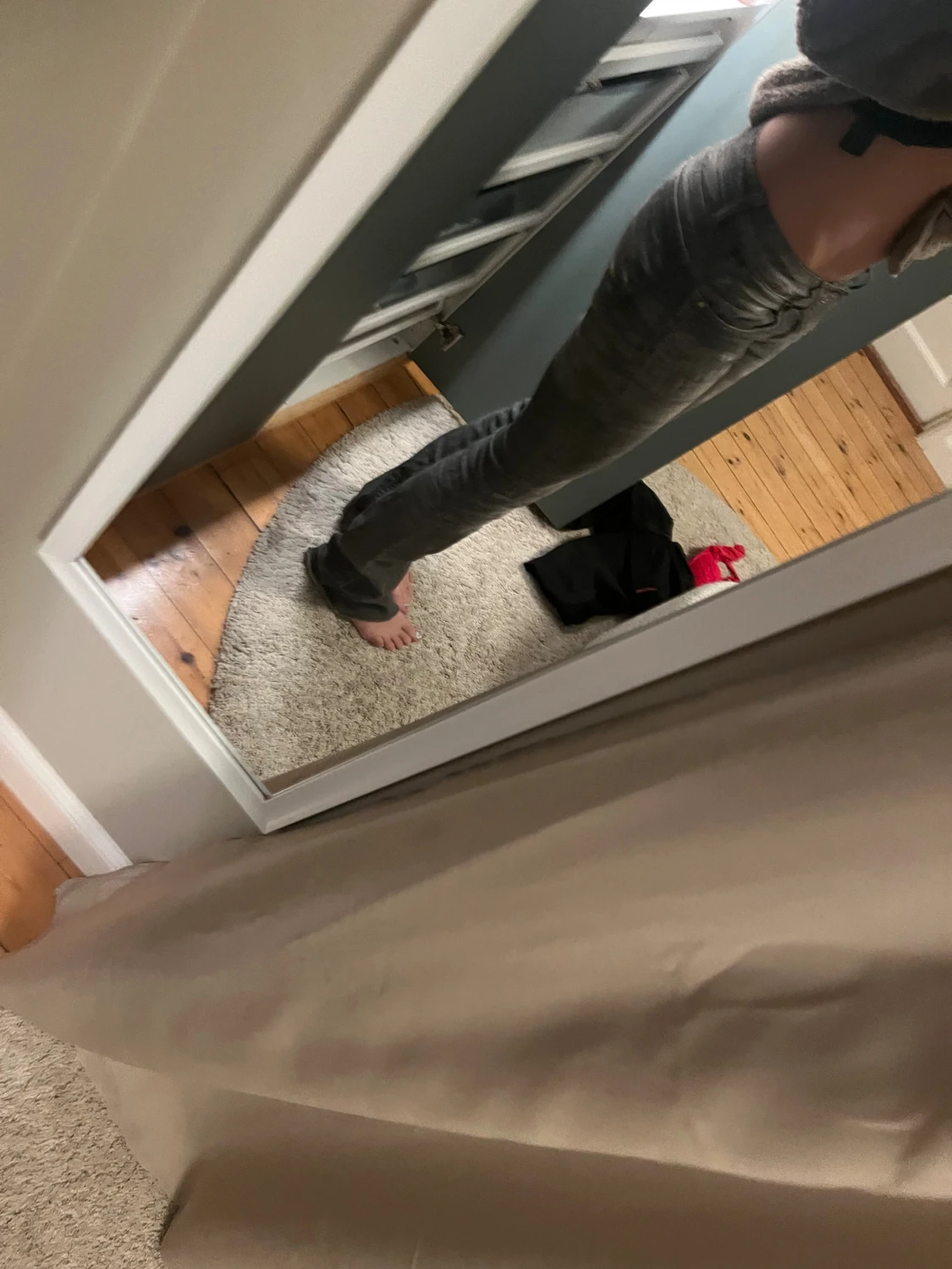 Grå bootcut jeans lågmidjade - 3