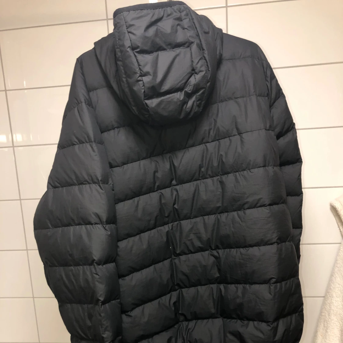 Svart dunjacka från Jack Wolfskin - 1