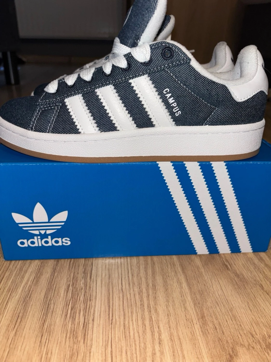 Adidas campus 00